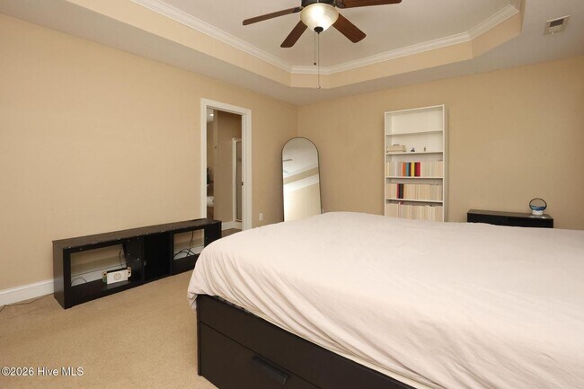 Building Photo - 204 Willoughby Ln