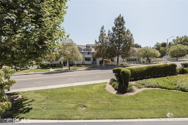 Building Photo - 26941 Rainbow Glen Dr