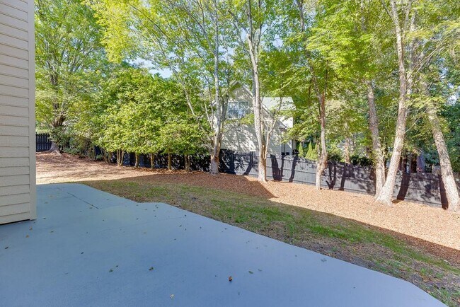 Building Photo - 5570 Cannonero Dr