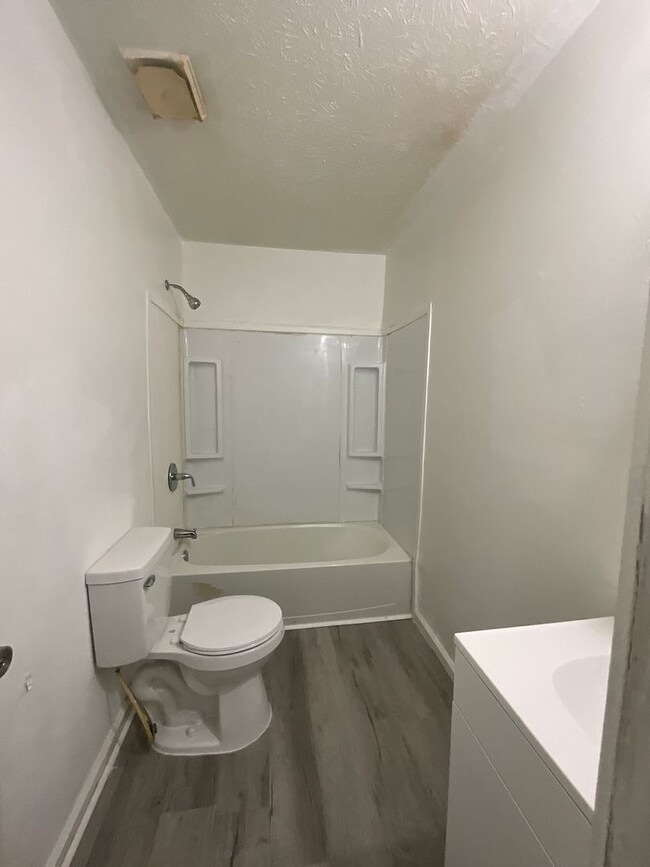 Building Photo - 1436 Tangora Ln