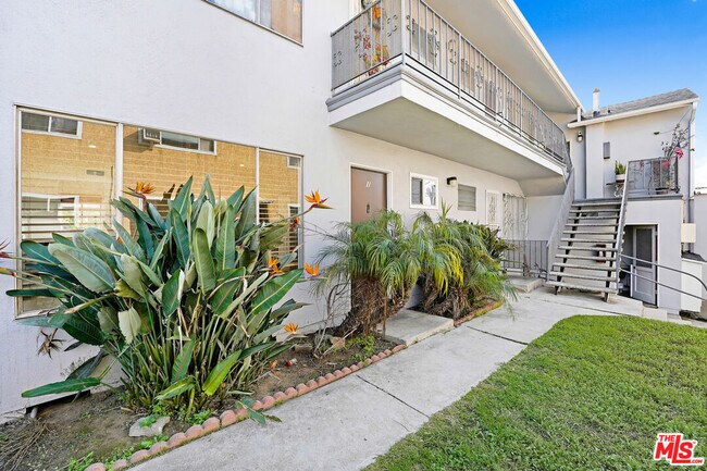 Building Photo - 1908 12th St