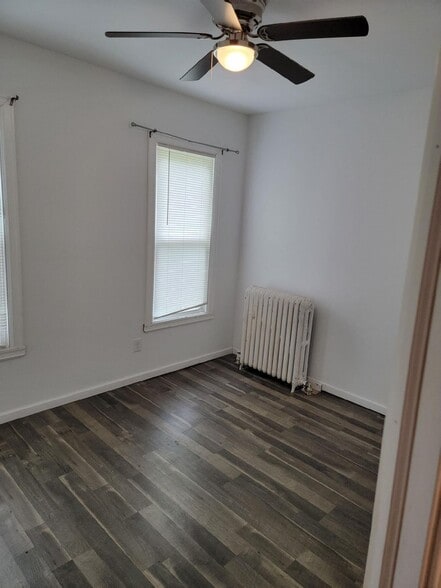 Building Photo - 211 Ontario St