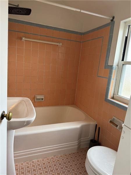 Building Photo - 231 Jonquil Pl