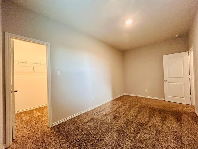 Building Photo - 401 Liberty Meadows Dr