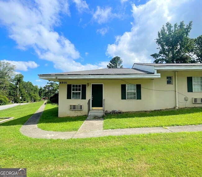 Primary Photo - 6501 Elsie St