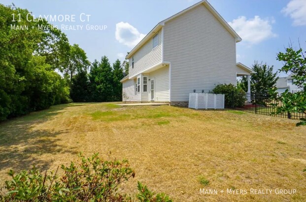 Building Photo - 11 Claymore Ct