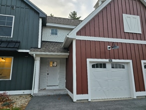 Building Photo - 6 Dutch Dr