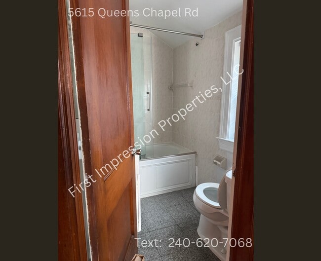 Building Photo - 5615 Queens Chapel Rd