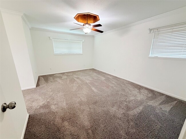 Building Photo - 22176 Heatherwood Dr