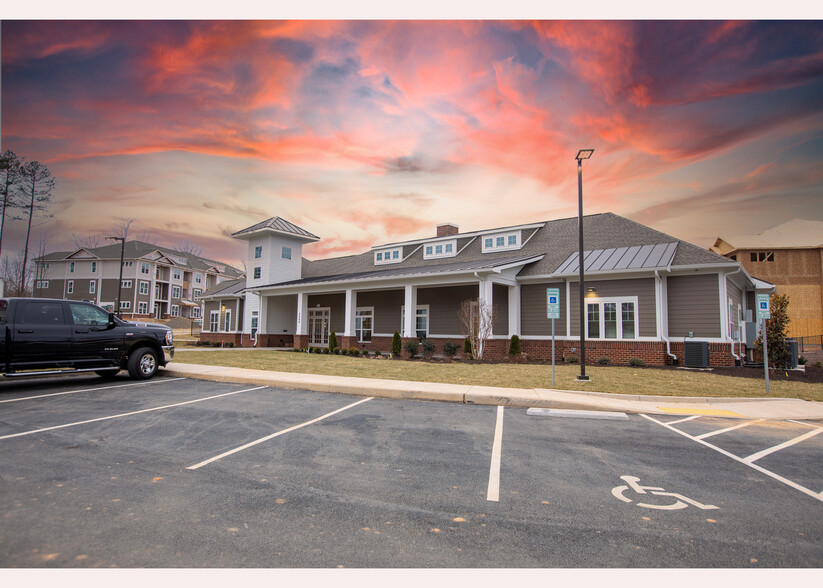 Primary Photo - Berkmar Landing Apartments