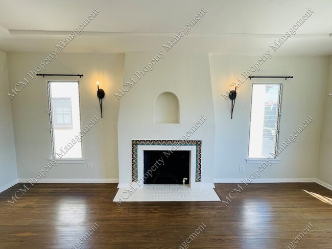 8137 Living Room - 8137 Blackburn Ave