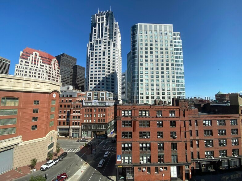 Building Photo - 83 Essex St