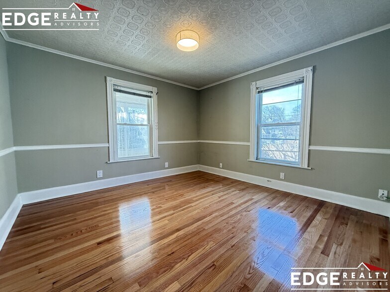 Building Photo - 11 Pennsylvania Ave