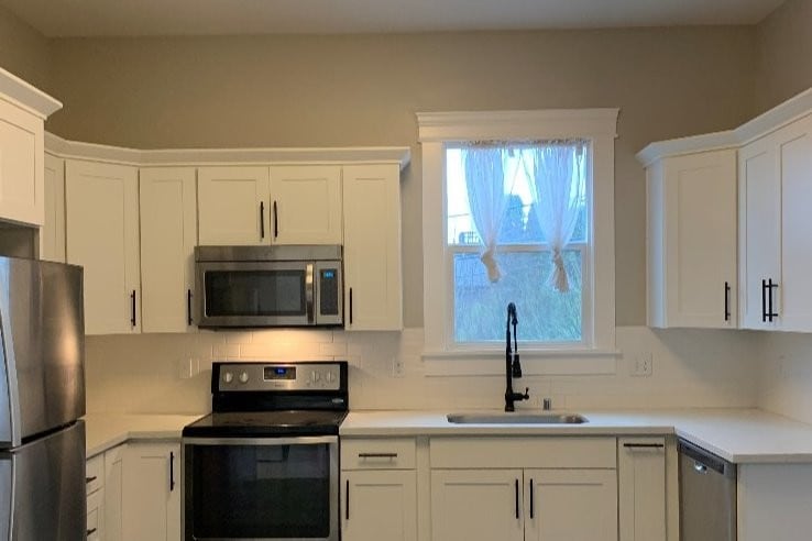 Building Photo - 1803 S Weller St