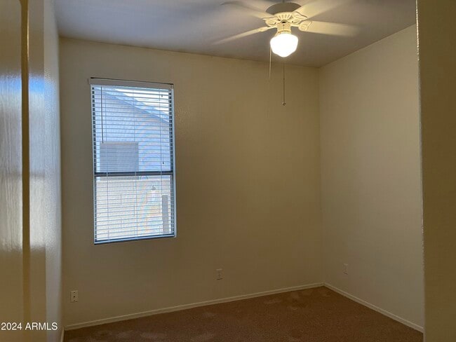 Building Photo - 7322 E Gallego Ln