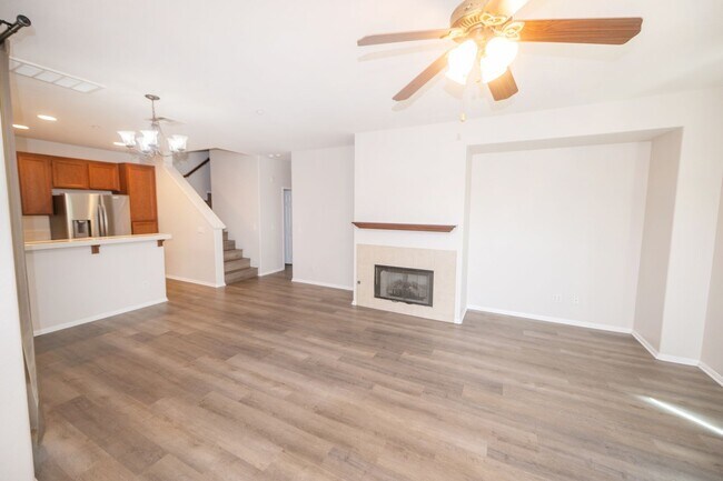 Building Photo - Amazing 3 Bedroom Condo available now! Chula Vista / Eastlake / Otay Ranch Area