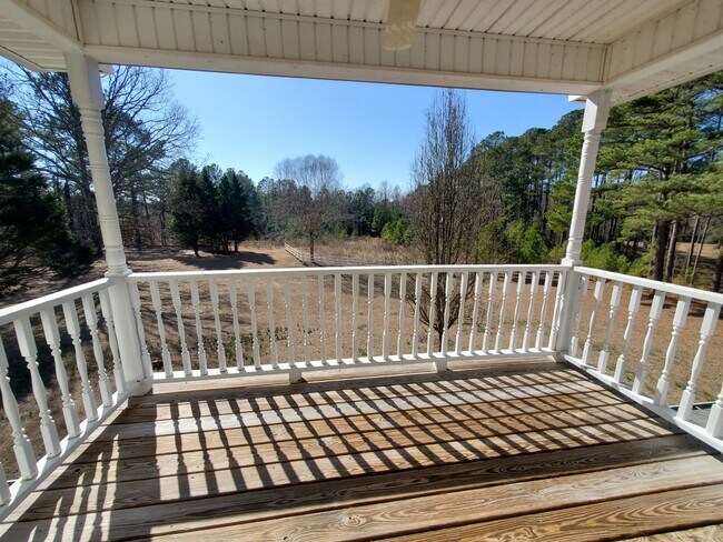 Building Photo - 958 Flynn McPherson Rd