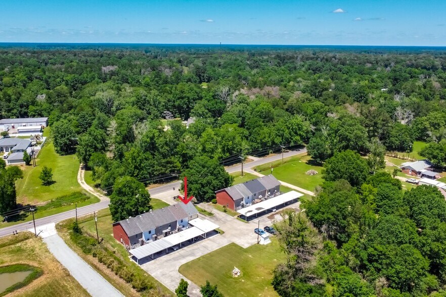 Building Photo - 16382 Hooper Rd