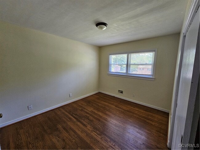 Building Photo - 6947 Montauk Dr