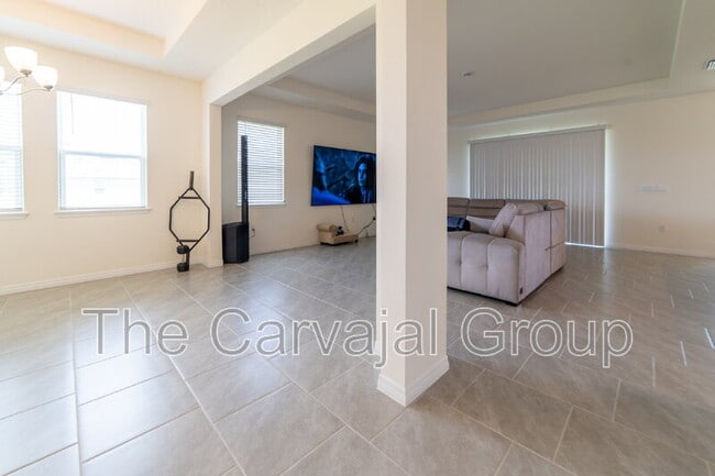 Building Photo - 1813 Walnut Crk Dr