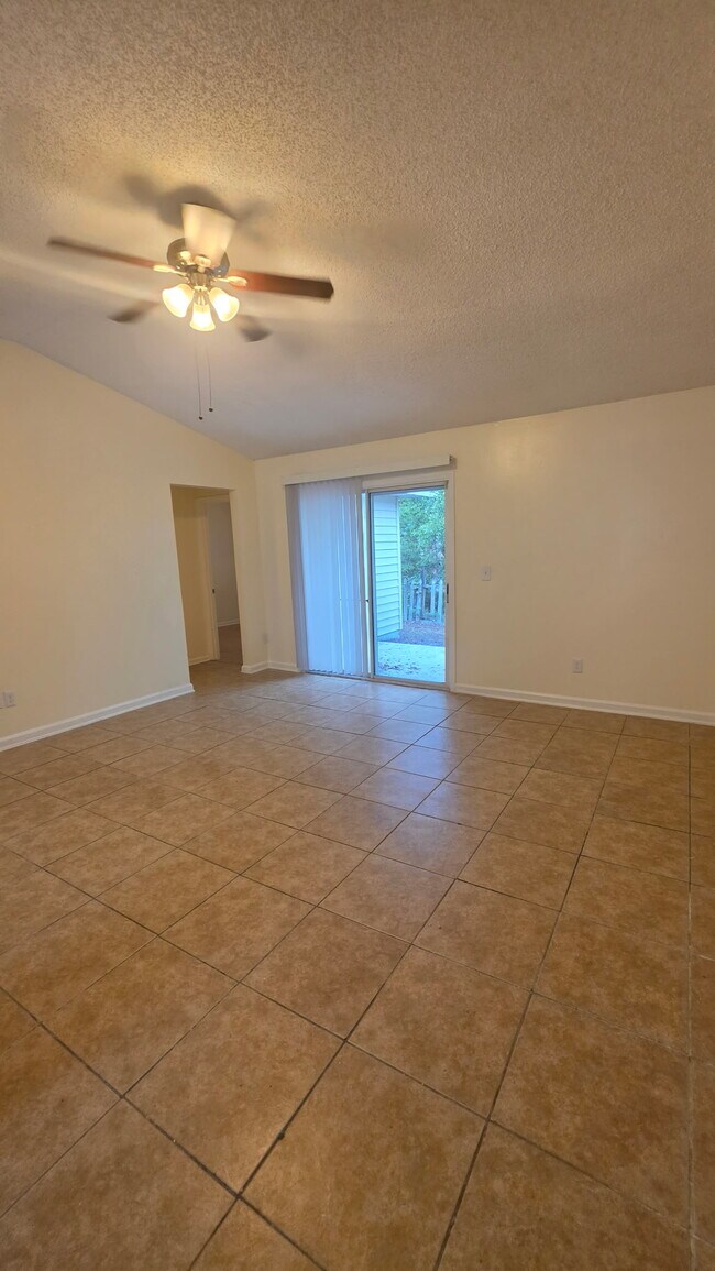 Building Photo - 3996 Distant Moon Ct