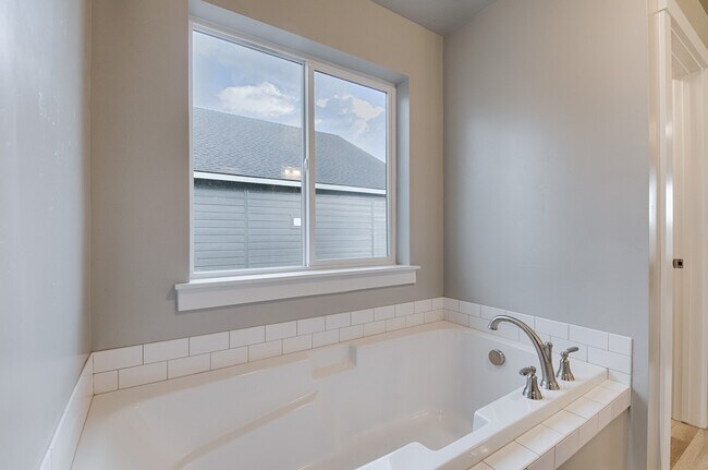 Building Photo - 4592 S Merrivale Pl