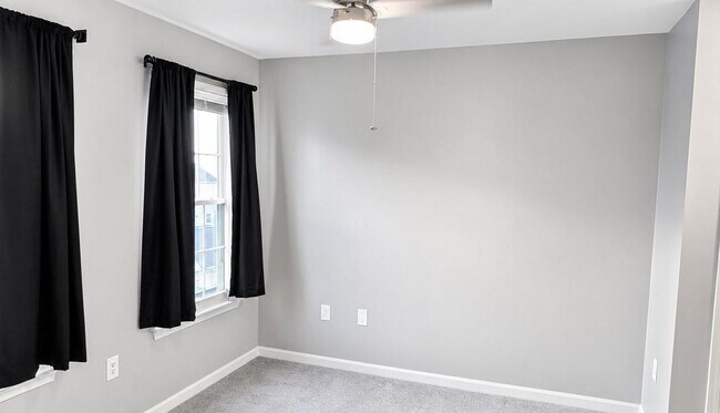 Building Photo - Welcome Home!