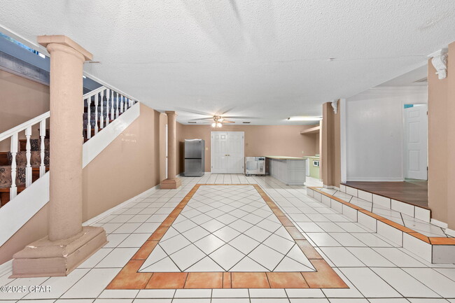 Building Photo - 301 Fairway Blvd