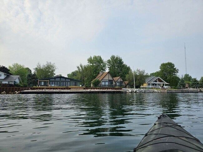 Primary Photo - Offered for Rent – Available April 1, 2026 St. Lawrence Seaway Luxury Waterfront Home – Cape Vinc...