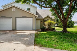 Building Photo - 3501-3503 Delmar Ct.