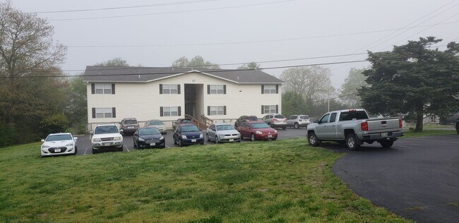 Building Photo - 406 Kays Ln