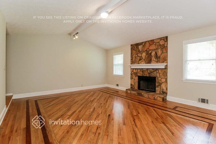 Building Photo - 1130 Guernsey Dr