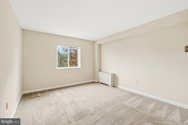 Building Photo - 7505 Democracy Blvd