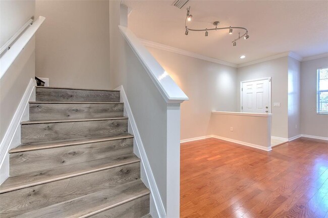 Building Photo - 7570 Tamarind Ave