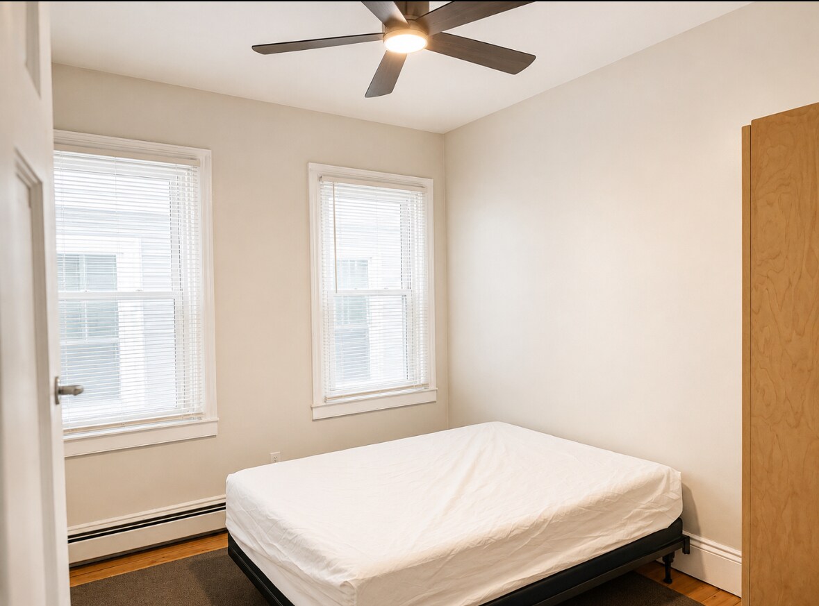 Building Photo - 150 De Pasquale Ave