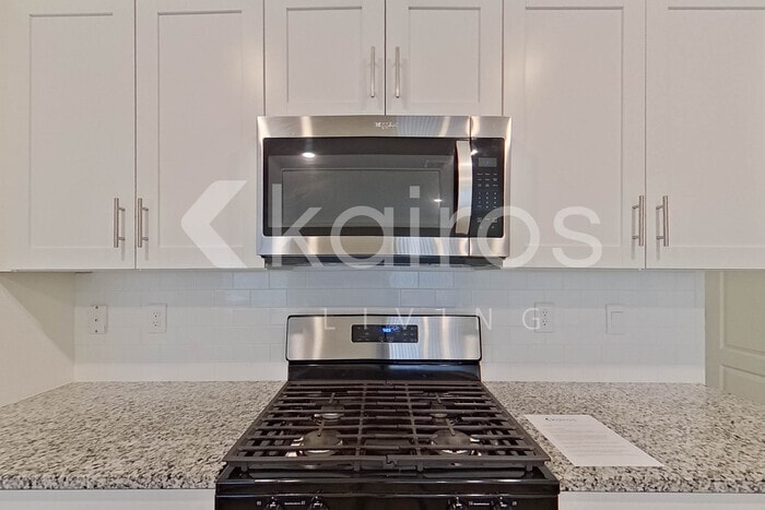 Building Photo - 32216 Edson Ave