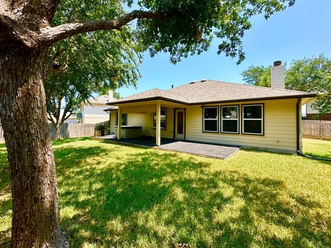 Building Photo - 1501 Santolina Ct