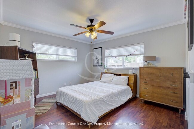 Building Photo - Great Tahoe Park home, 3 bedroom with 1 ba...