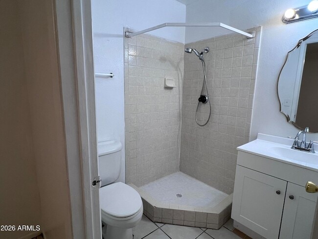 Building Photo - 15601 N 27th St