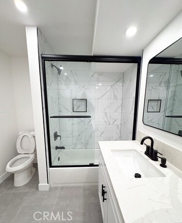 Building Photo - 17000 Burbank Blvd