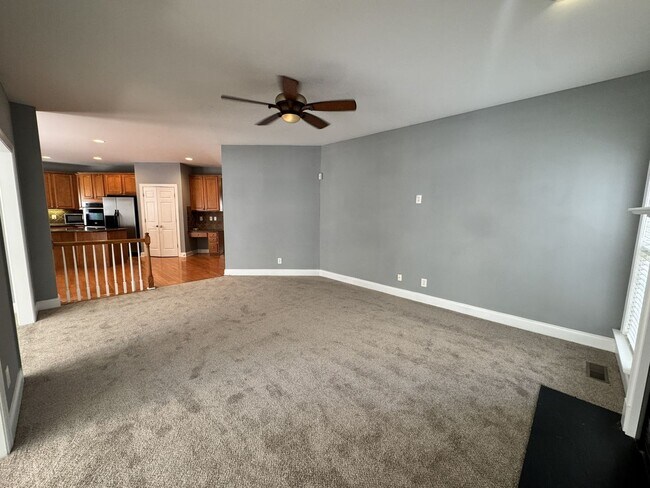 Building Photo - 515 Hannah McKenzie Dr