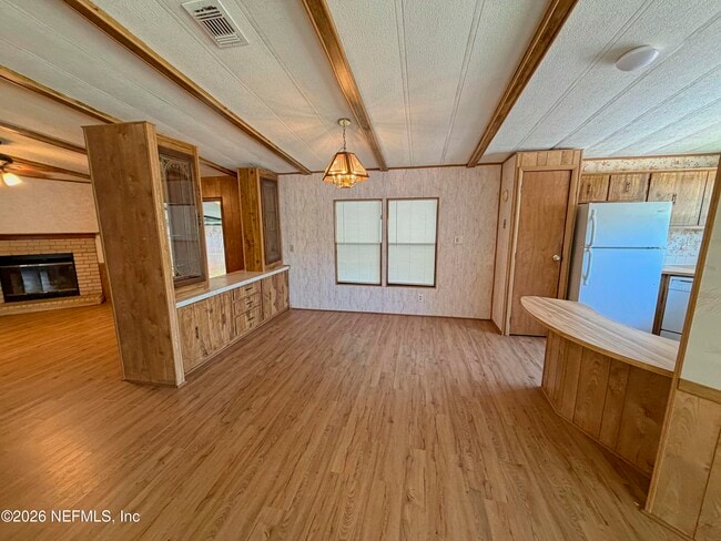 Building Photo - 7633 Plumwood Dr