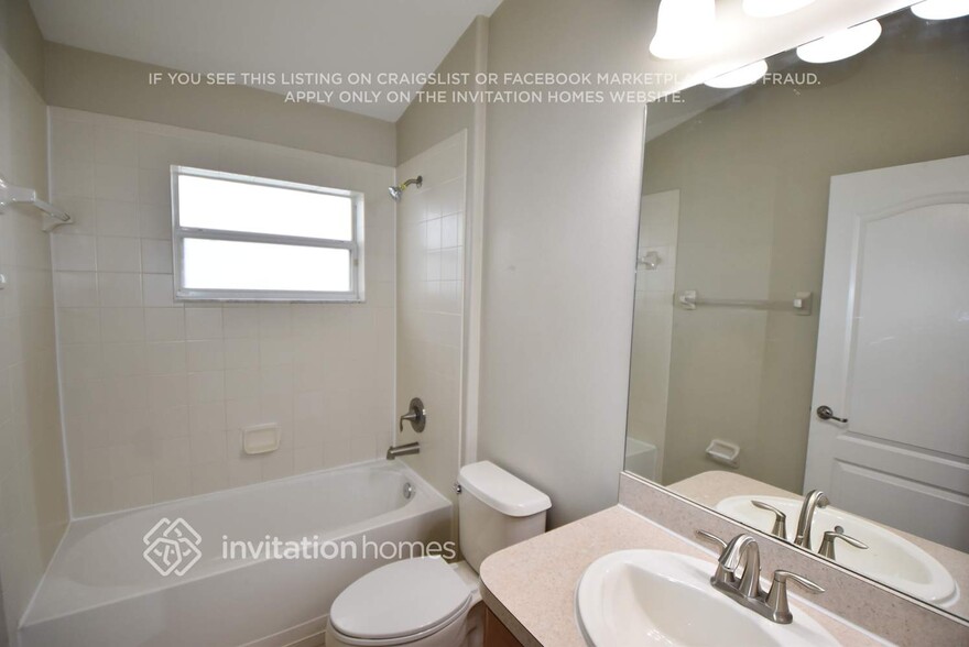 Building Photo - 13812 Chalk Hill Pl