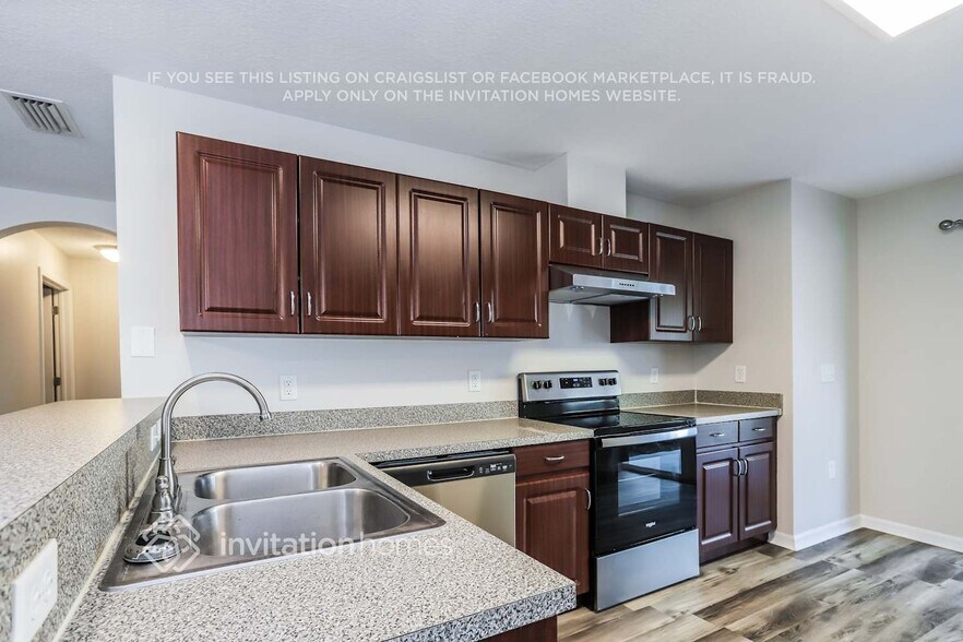 Building Photo - 15421 Florida Breeze Loop