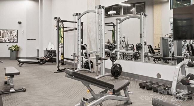 Building Photo - 145 New Bern St