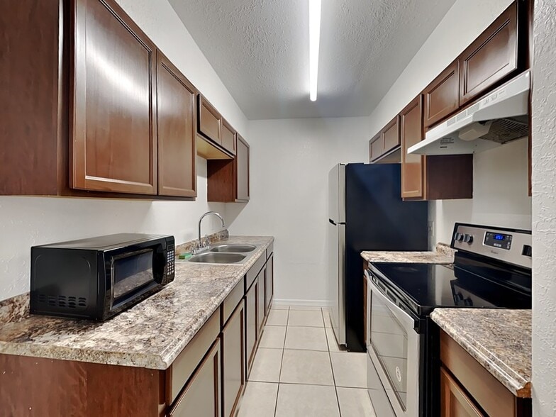 Building Photo - 3071 Willow Bend Blvd