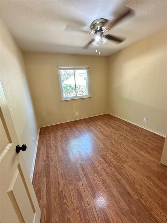 Building Photo - 6913 Sabrina Dr