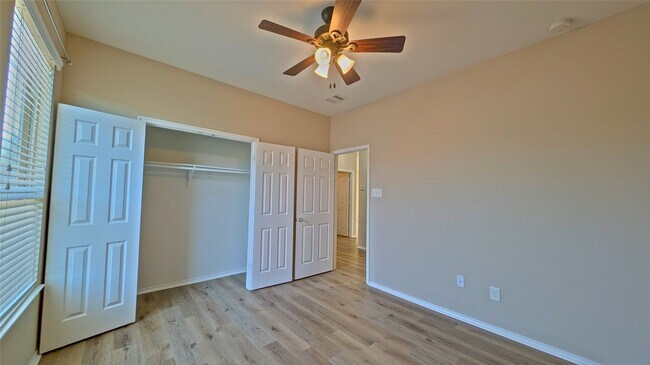 Building Photo - 16006 Arapaho Bend Ln