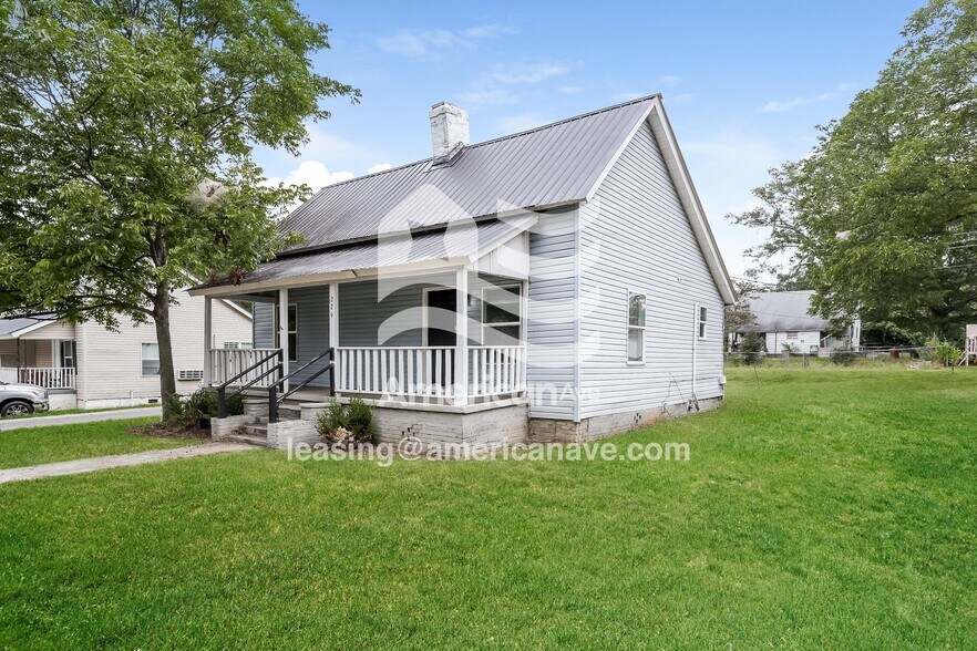 Building Photo - 229 Poole St