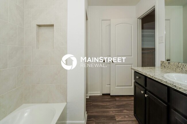 Building Photo - 3 Bedroom Pet-Friendly Home in New Braunfe...